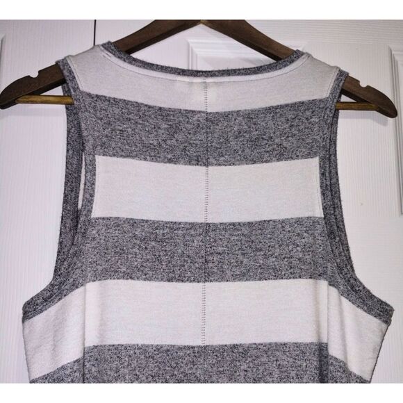 Women's Gap Gray White Striped Curved Hem Tunic-Length Knit Tank (Sz Lg) - Picture 5 of 7